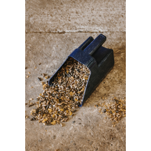 Hippo-Tonic Glitter Feed Scoop