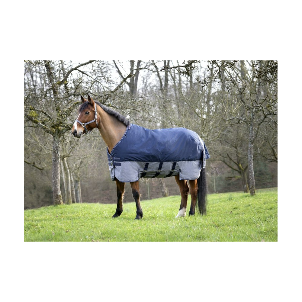 EQUITHEME “TYREX 600 D” Turnout rug with belly belt