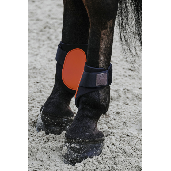 EQUITHÈME Tara Fetlock boots